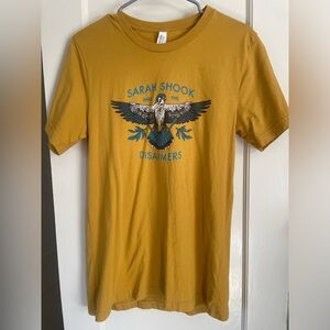 Sara Shook & the Disarmers Graphic tee - Band T-shirt -Red tail hawk